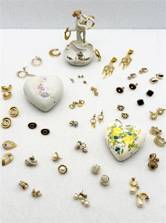 FASHION ~ Lot Of (30) Gold Toned Earrings W/ (3) Pieces Of Porcelain Decor