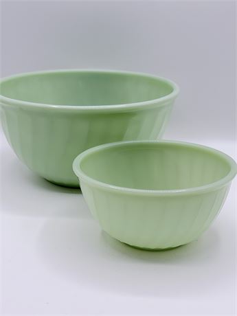 ANCHOR HOCKING ~ Swirl Jade Ite Shell ~ Pair (2) Mixing Bowls