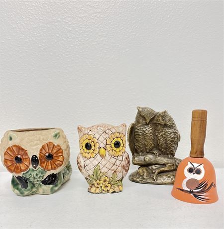 4 Assorted Owl Accessories