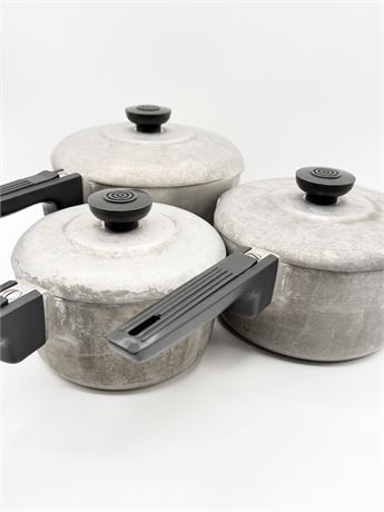 MAGNALITE ~ Wagner Ware Set Of (3) Sauce Pans