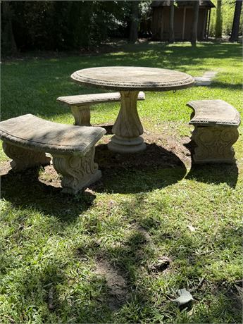 Round Garden Concrete Table With 3 Curved Benches