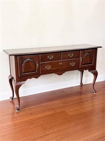 KNOB CREEK ~ Queen Anne Style Buffet Table