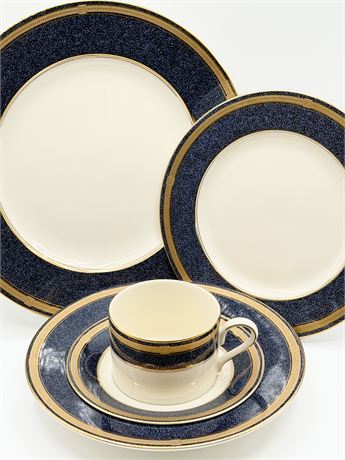 OSCAR DE LA RENTA ~ Baronesse Lapis ~ 5 Piece Service For 8 ~ 40 Total Pieces