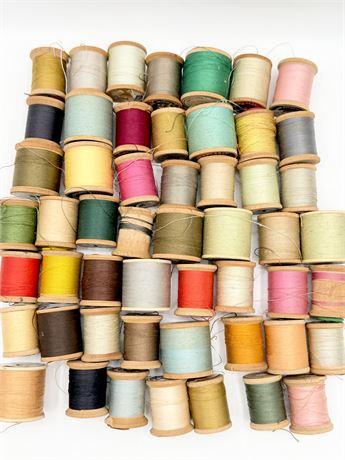 Lot Of 52 Vtg. Wooden Thread Spools