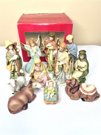 Vintage 11 Pc Hand Painted Nativity Set Herald Porcelain Christmas - Complete