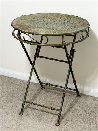 Green Bamboo Style Metal Collapsible Accent Table