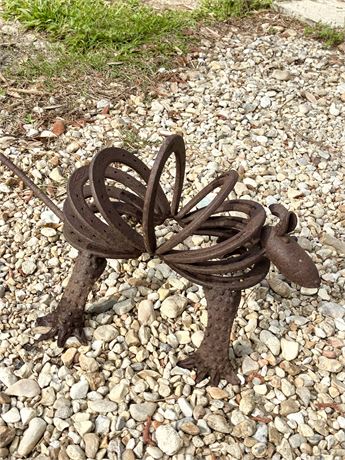 Decorative Horseshoe/Scrap Metal Armadillo Sculpture