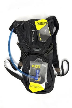 CAMELBAK Hydration Backpack 70 oz. / 2L - Brand New with Tags