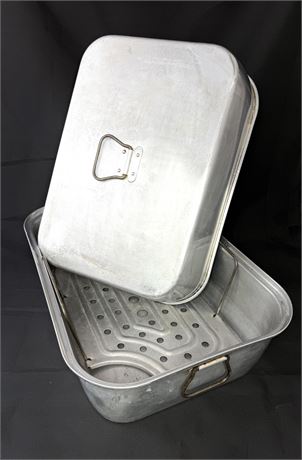Vintage Wear-Ever Large Roaster with Handled Trivet Rack