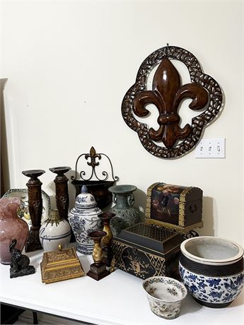 Assorted Home Decor ~ 18 Pieces