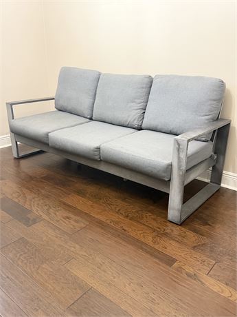 Silver Aluminum Frame Outdoor Patio Sofa With Grey Cushions