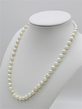 10Kt ~ Vtg. 17” Hand Tied Pearl Necklace